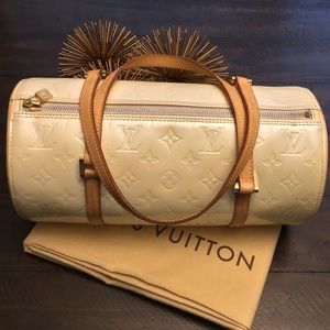 LOUIS VUITTON Bedford Vernis Papillon